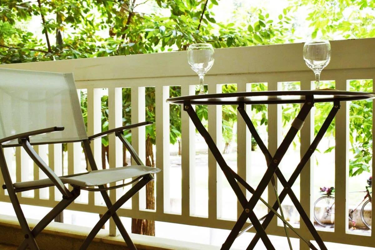 Stylish Apt In The Historic Heart Of The City Athen Eksteriør billede